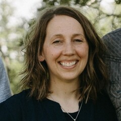 Melanie%20web%20photo2